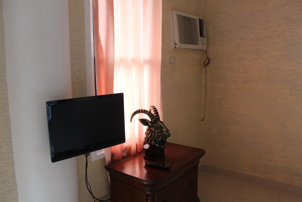 Amigos Beach Resort Balabag  Экстерьер фото