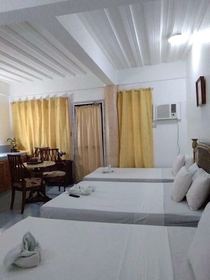 Amigos Beach Resort Balabag  Экстерьер фото